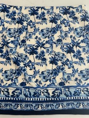 LOFT SIZE 6 Blue and White Tropical Tile Print Skirt